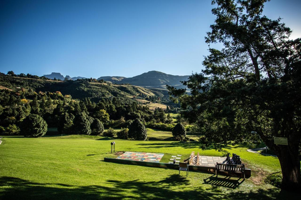 Drakensberg Sun Resort Cathkin Park Exteriör bild