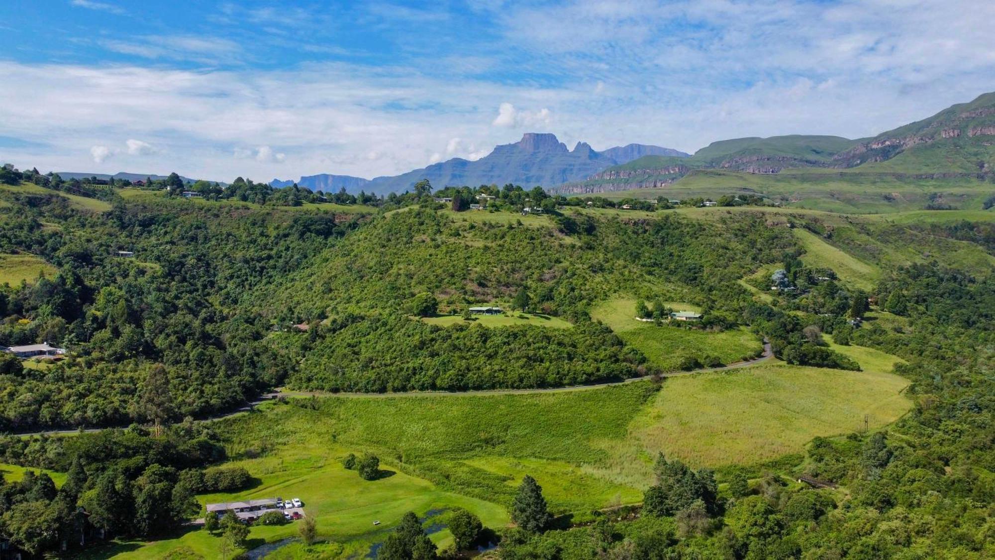 Drakensberg Sun Resort Cathkin Park Exteriör bild
