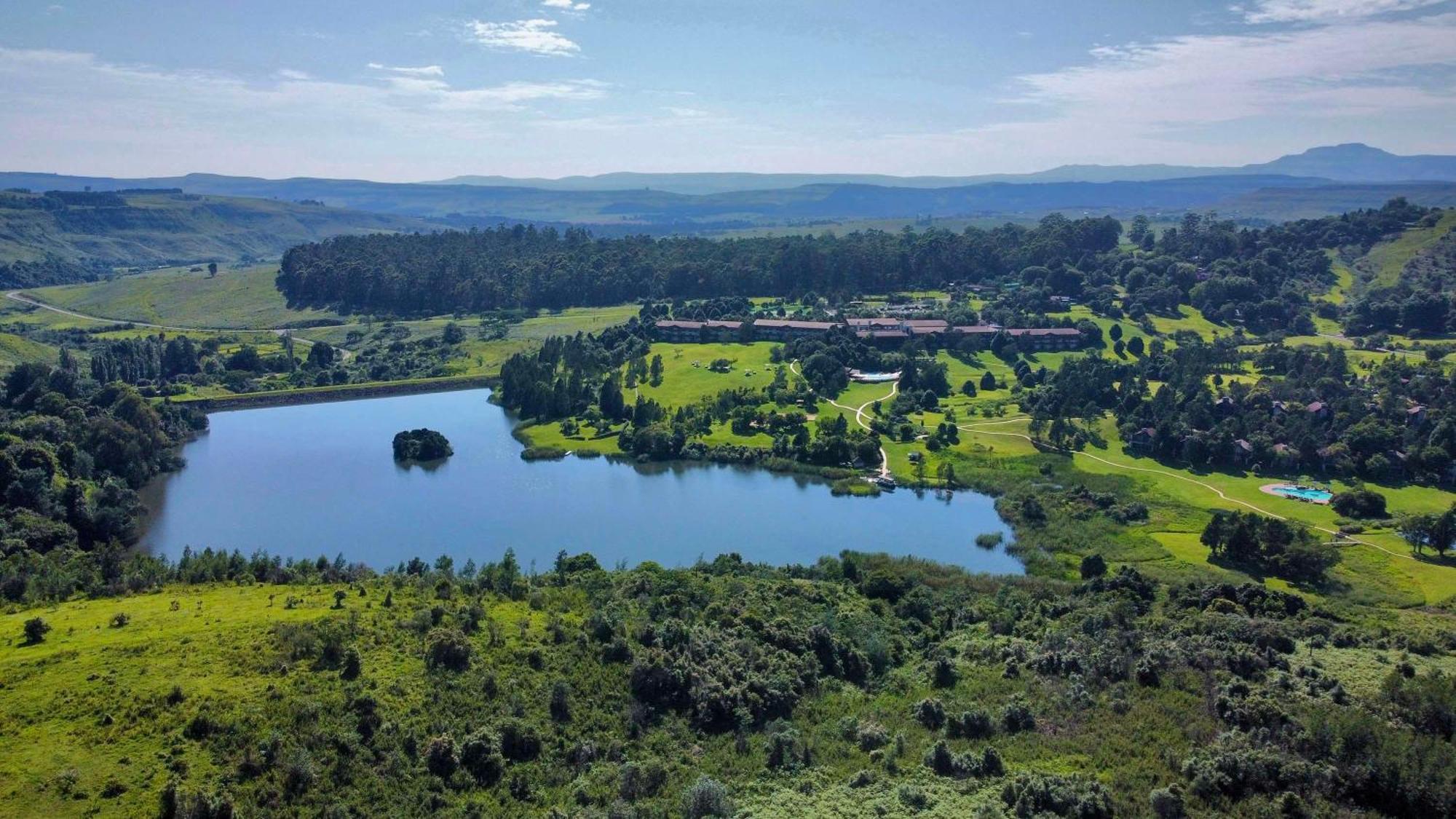 Drakensberg Sun Resort Cathkin Park Exteriör bild