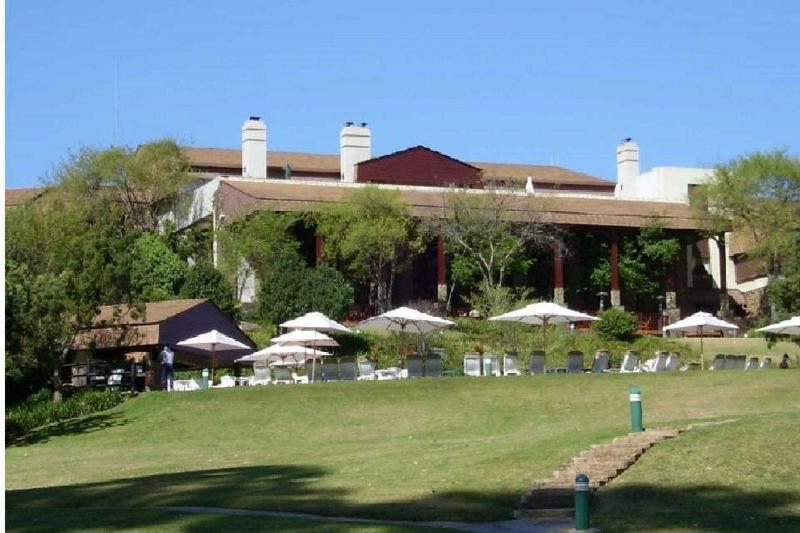 Drakensberg Sun Resort Cathkin Park Exteriör bild