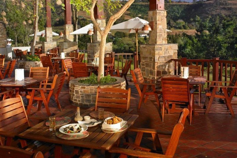 Drakensberg Sun Resort Cathkin Park Exteriör bild